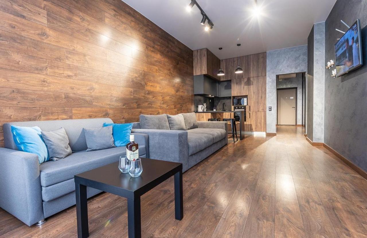 Luxury Apartments Smartplaza Obolon Metro Minskai เคียฟ ภายนอก รูปภาพ